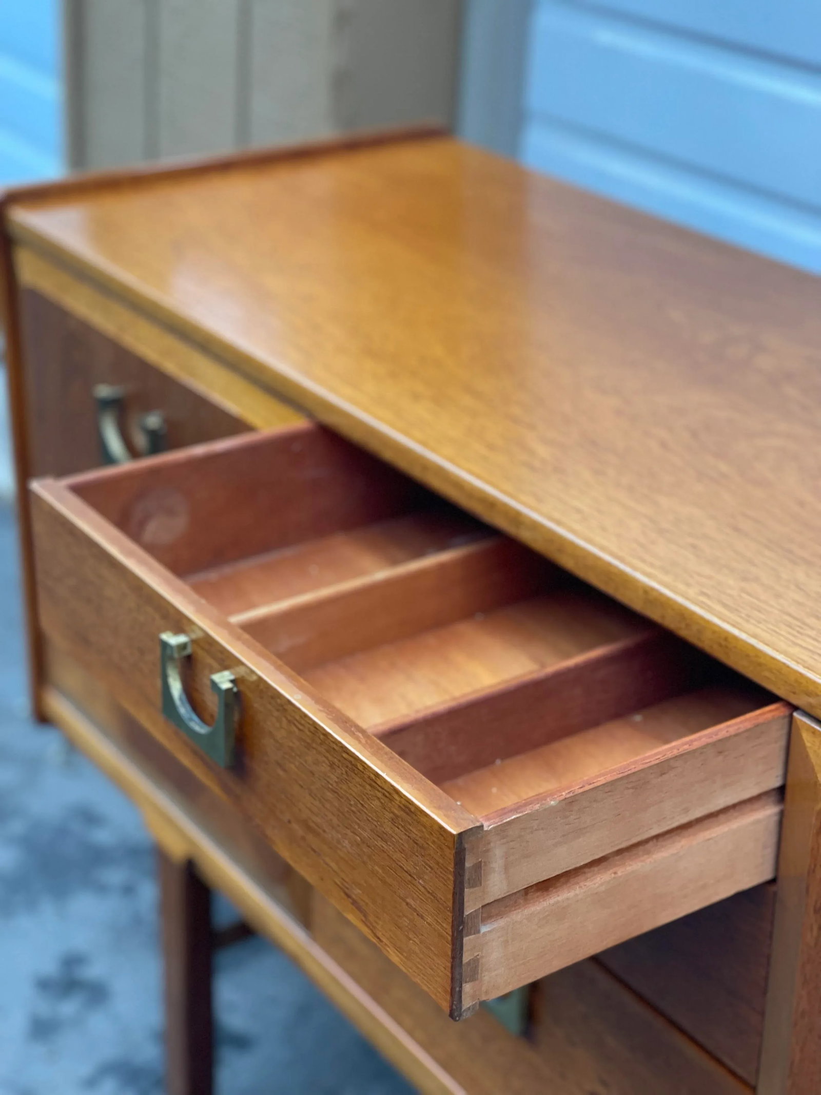 1970s Vintage Mid Century Modern Credenza. Uk Import. - 7