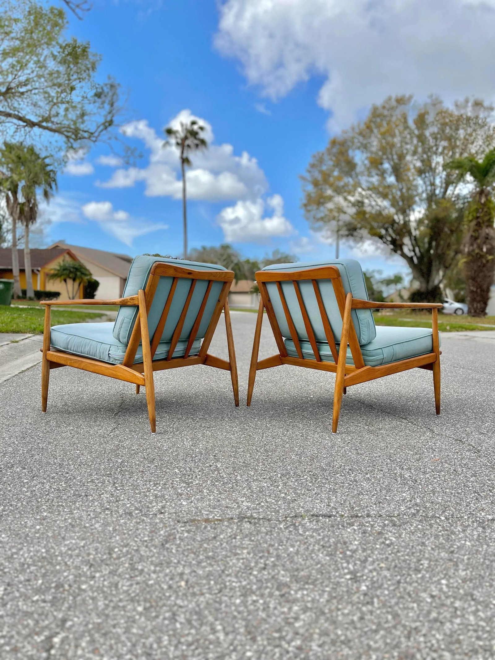Pair of Rail-Back Lounge Chairs in the Style of Viko Baumritter | Mid Century Modern - 2