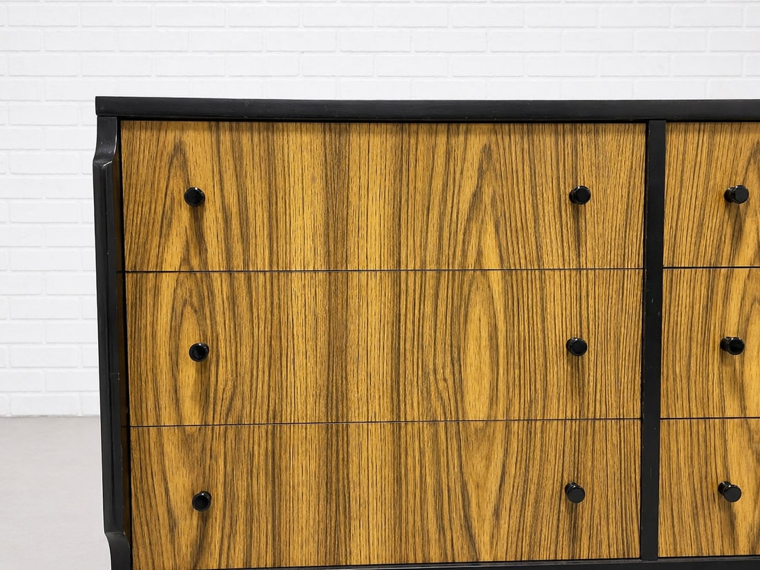 Mid Century Modern Credenza / Dresser by Kent Coffeyâ€™s Teakway Line, C. 1960's - 4