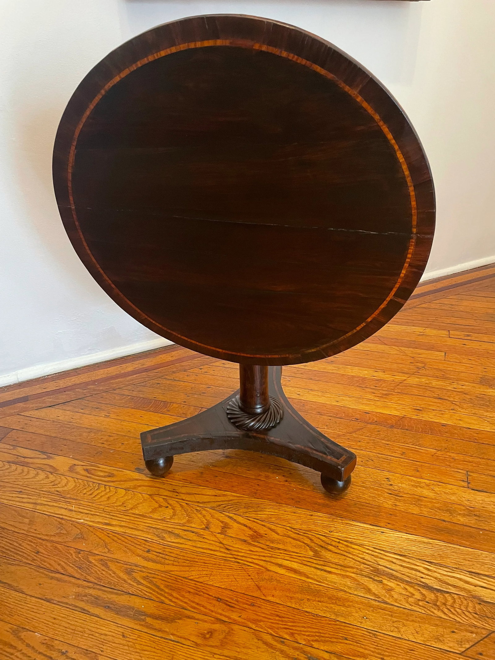 Early 19th Century English Rosewood Tilt-Top Table - 2