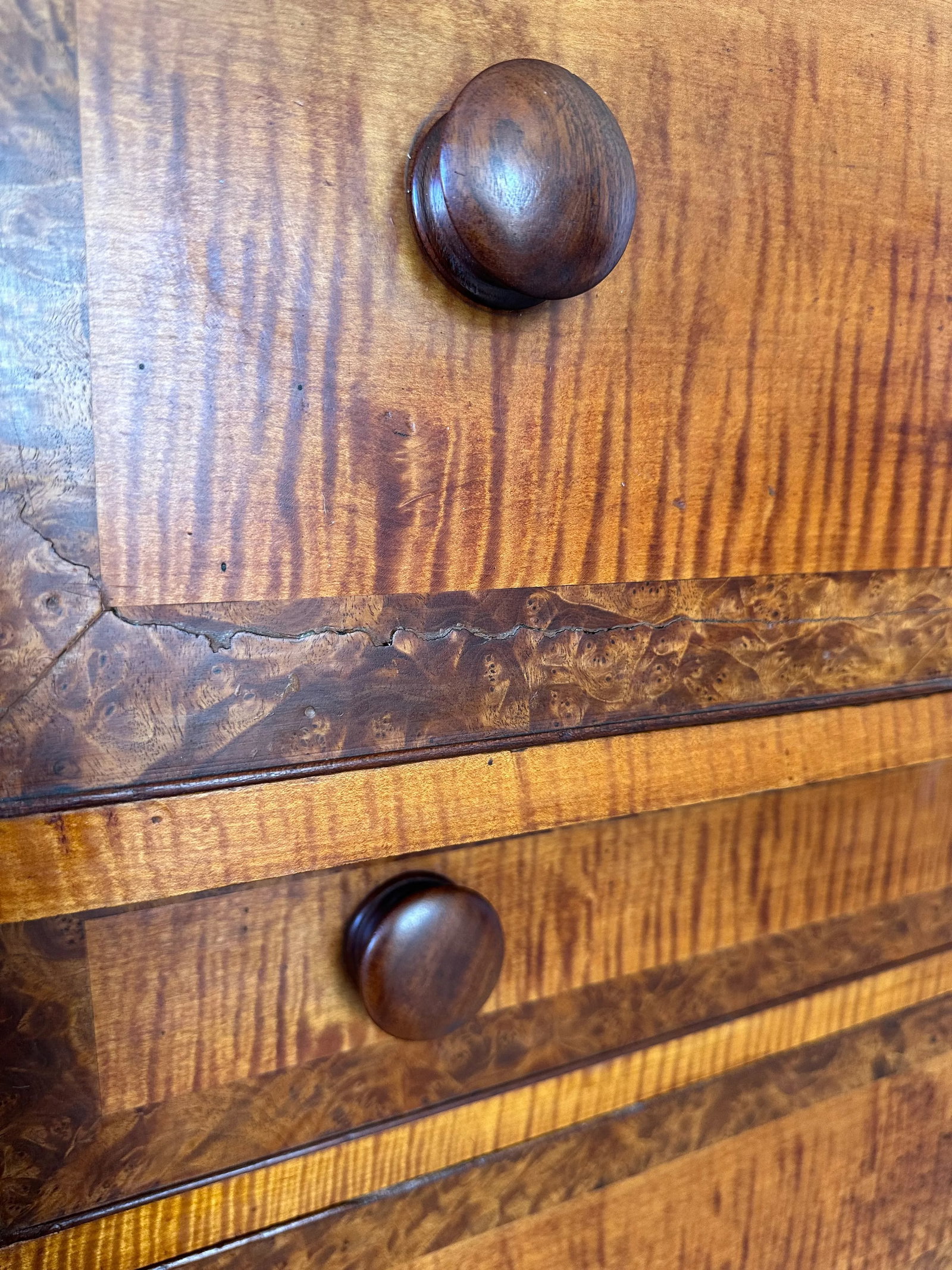 Mid-19th Century American Empire Tiger Maple Burlwood Laminate Four Drawer Chest Highboy - 3