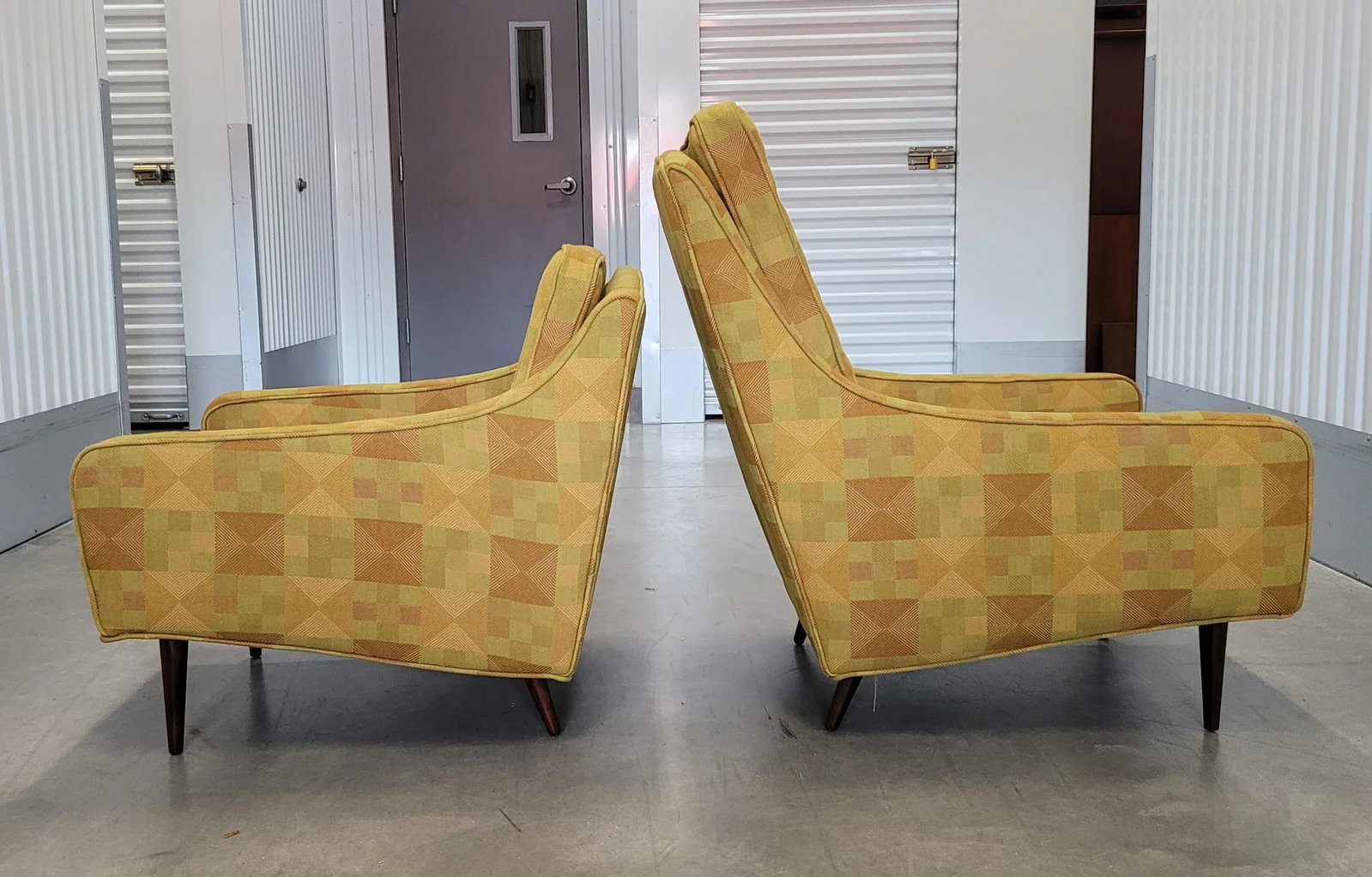 Mid Century Lounge Chairs by Milo Baughman - 3 Pieces - 5