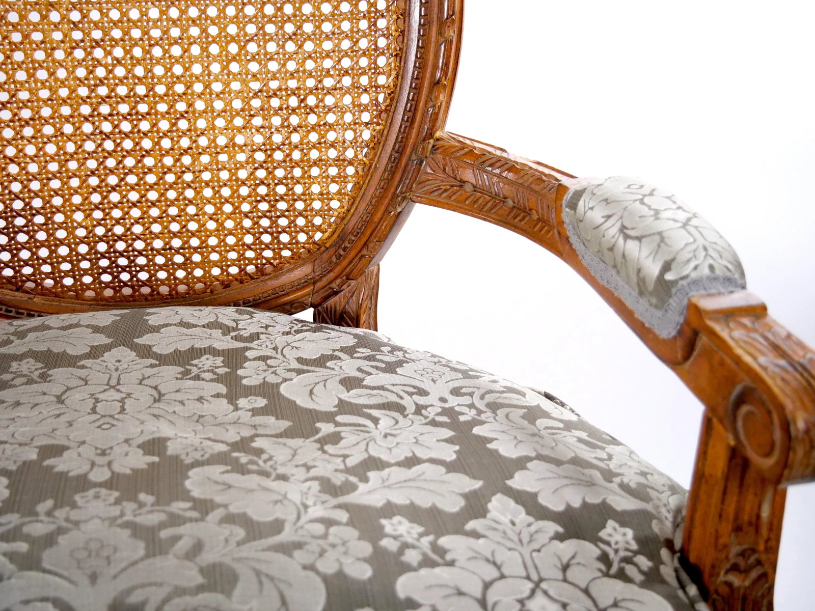 Early 20th Century Louis XVI Style Walnut Caned Needlepoint Lounge Chairs - 5
