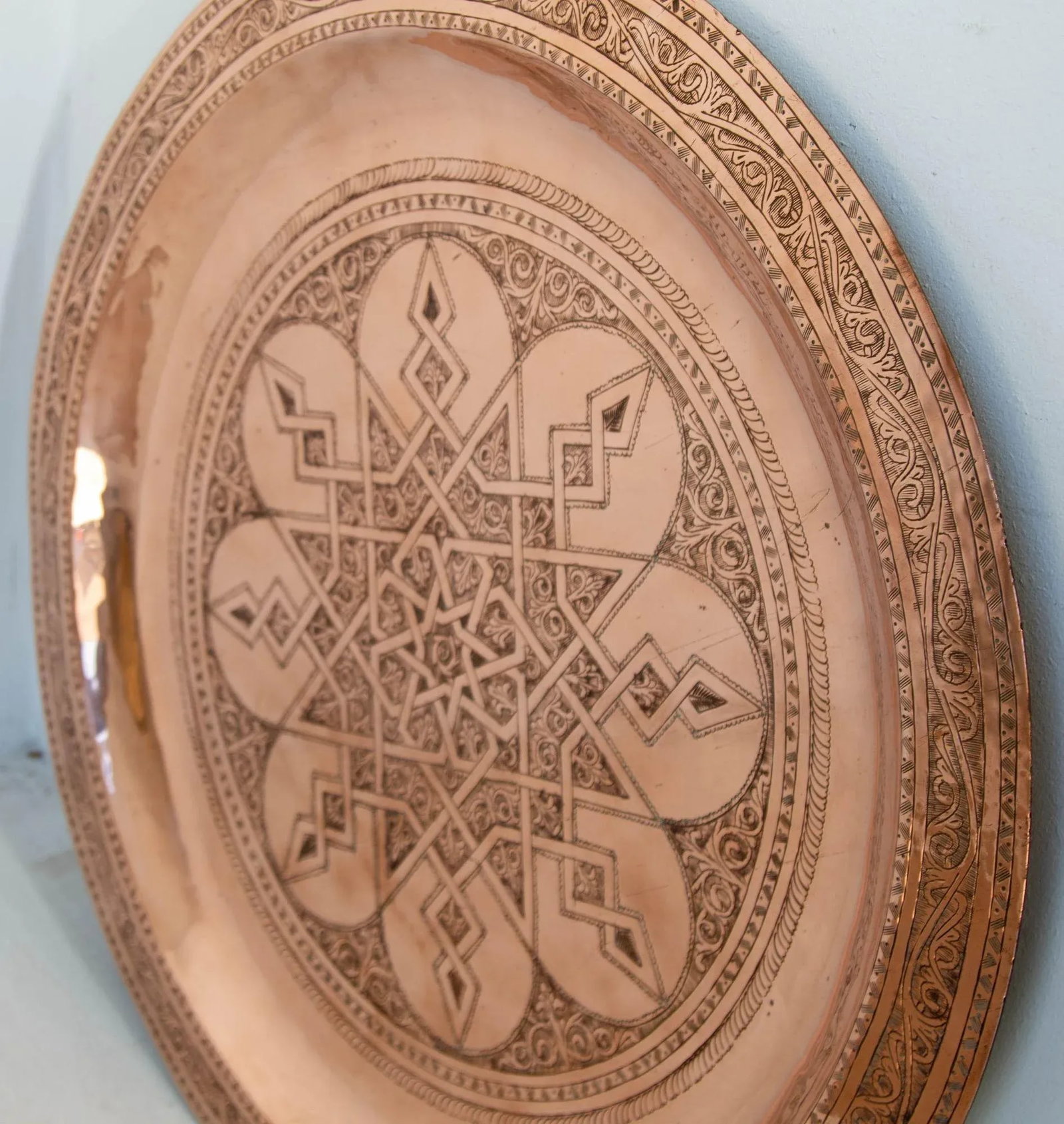 1920s Antique Hand Tooled Oversized Moroccan Metal Copper Tray 31 In. D. - 3
