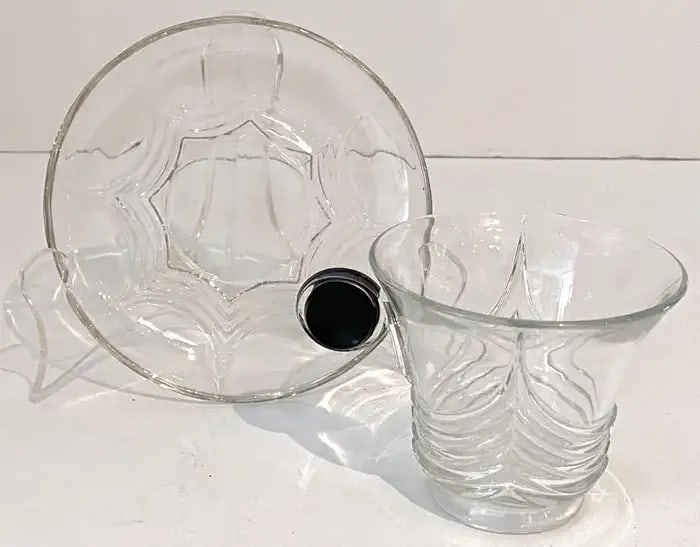 Early 20th Century Art Deco Heisey Glass 'Stanhope' Cups & Saucers, by Walter Von Hessen - Set of 4 - 10