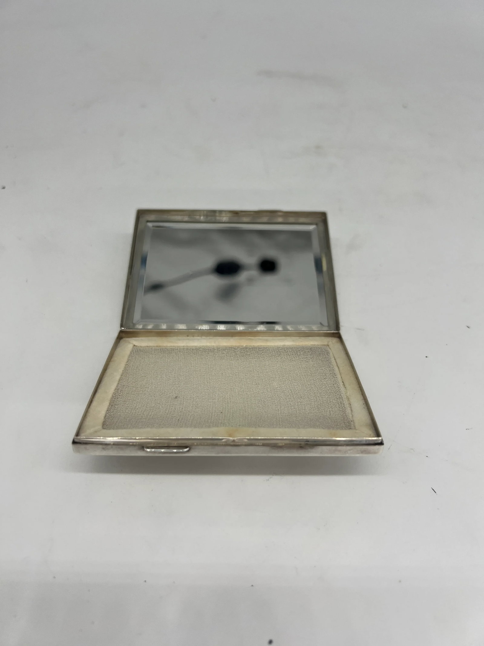 K. Uyeda Antique Japanese 950 Sterling Silver Mixed Metal Compact - 7