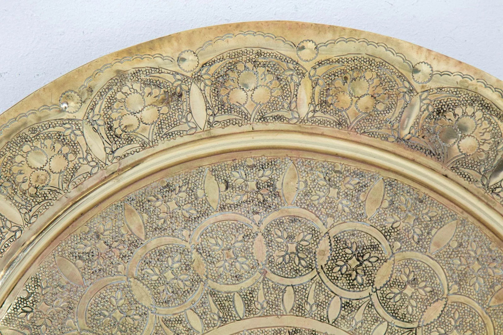 Antique Middle Eastern Round Brass Tray Islamic Moorish Style 23.5 In. Diameter - 5
