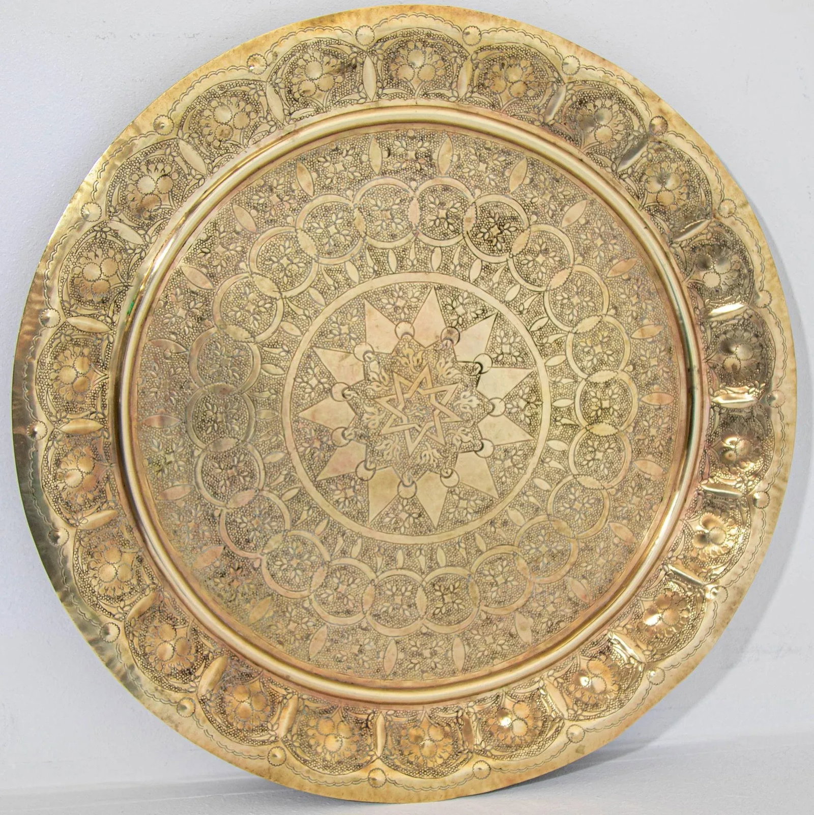 Antique Middle Eastern Round Brass Tray Islamic Moorish Style 23.5 In. Diameter - 9
