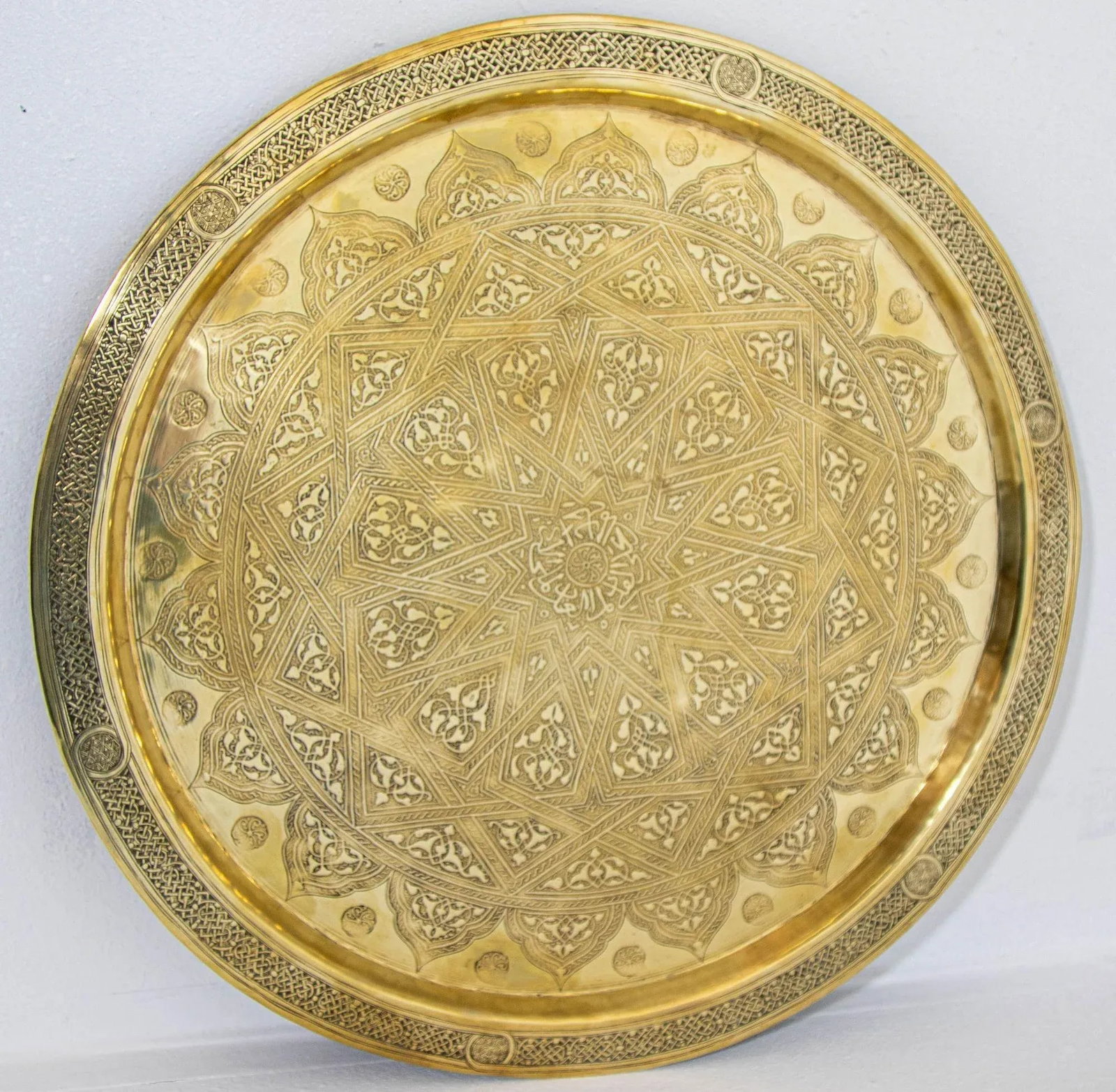 19th Century Mughal Indo Persian Fine Antique Brass Round Tray 17 In - 2
