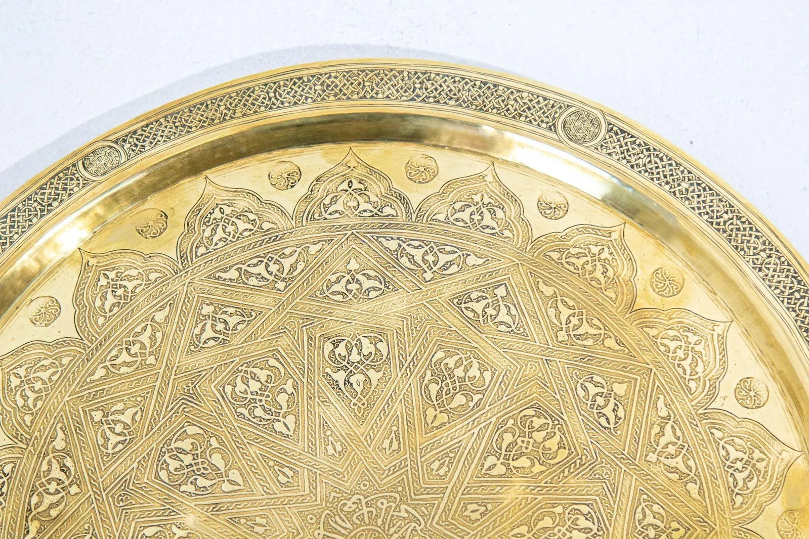 19th Century Mughal Indo Persian Fine Antique Brass Round Tray 17 In - 4