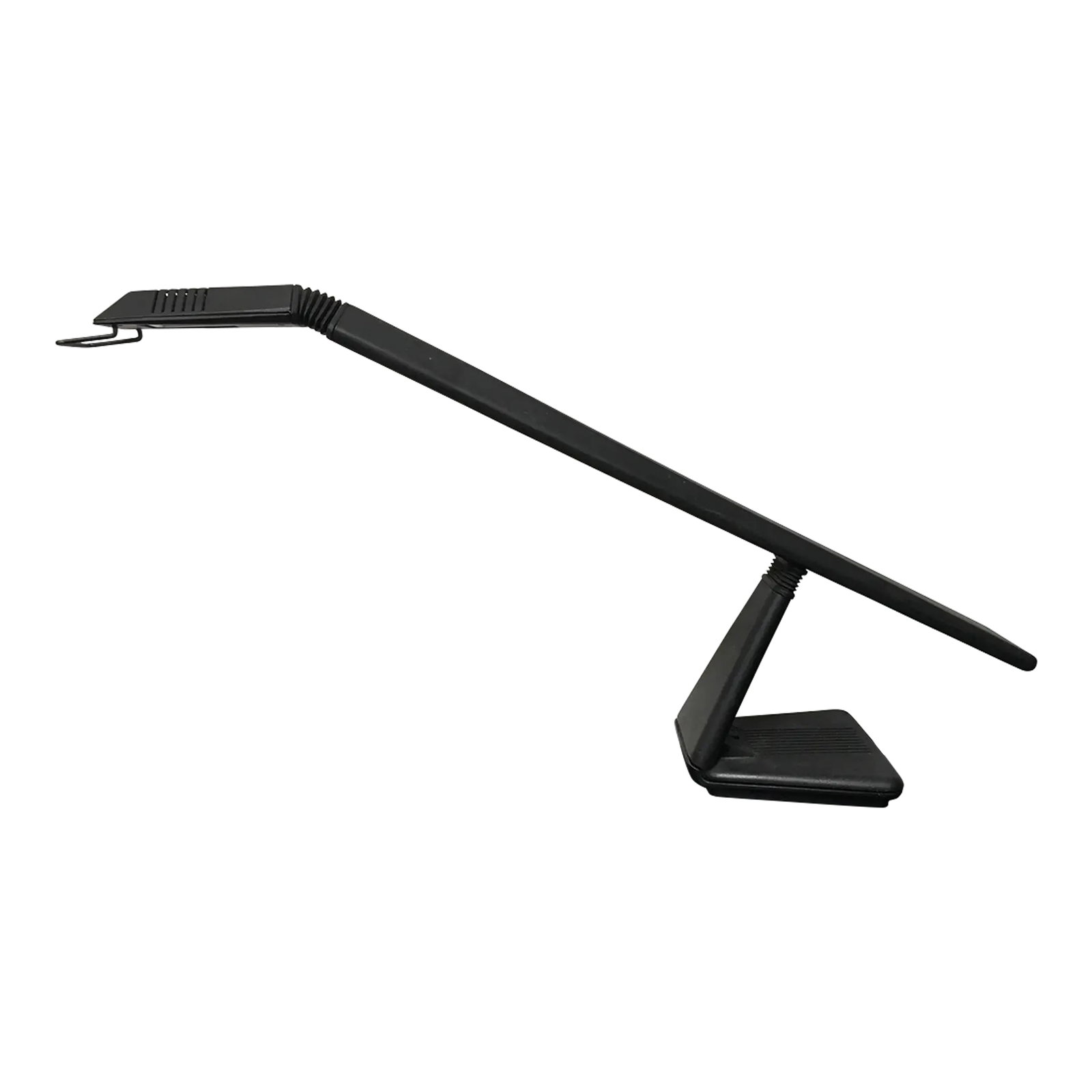 Postmodern Italian COSi Desk Lamp by Gianpietro Tonetti for Progetti: A striking postmodern desk or table lamp designed by Gianpietro Tonetti for Progetti, the Italian design house founded by Gianfranco Frattini. With its sculptural silhouette resembling a bird in fligh
