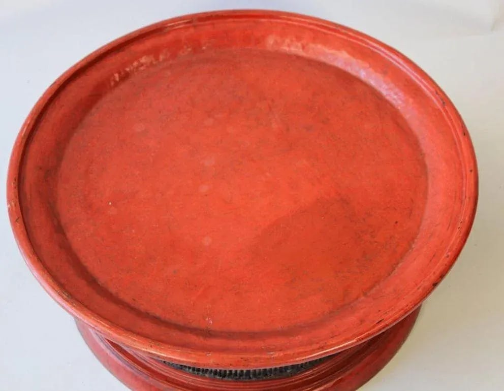 1940s Burmese Lacquered Red Tray Large Size Bamboo Thai Stand - 7