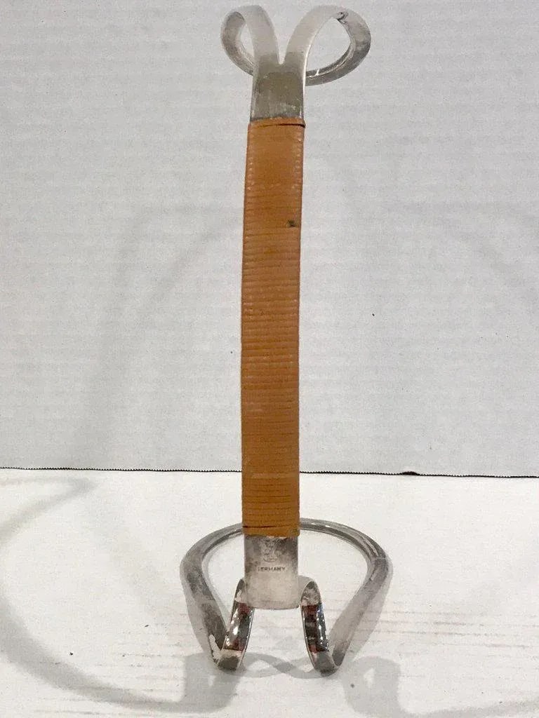 1960s Carl Aubâˆšâˆ‚ck Style Silver Plated and Reed Wine Bottle Caddy - 9