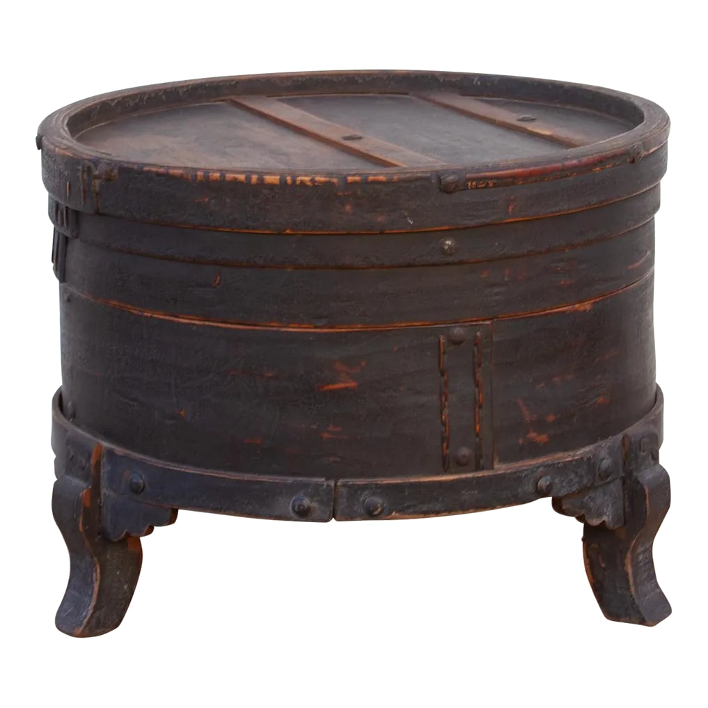 Rare Large Qing Dynasty Wood Box: This captivating early 20th-century wooden container from rural China whispers of dumpling-filled feasts and family gatherings. This antique curved bentwood container features lovely shaped legs,