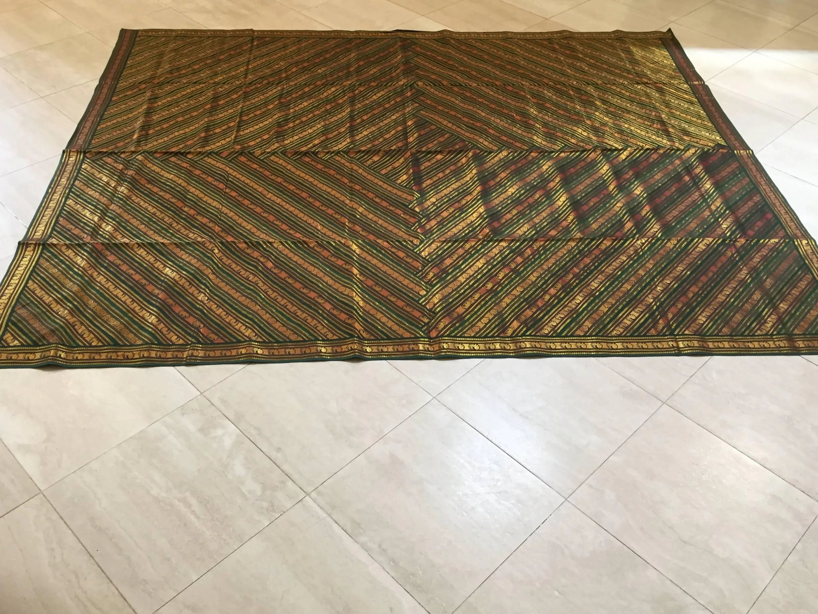 Vintage Indian Green Bed Cover Patchwork - 2