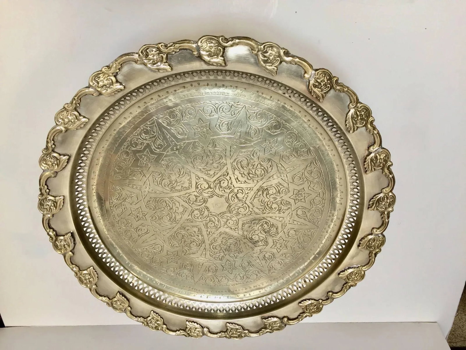 Moroccan Polished Round Footed Silvered Tray With Brass Overlay - 5