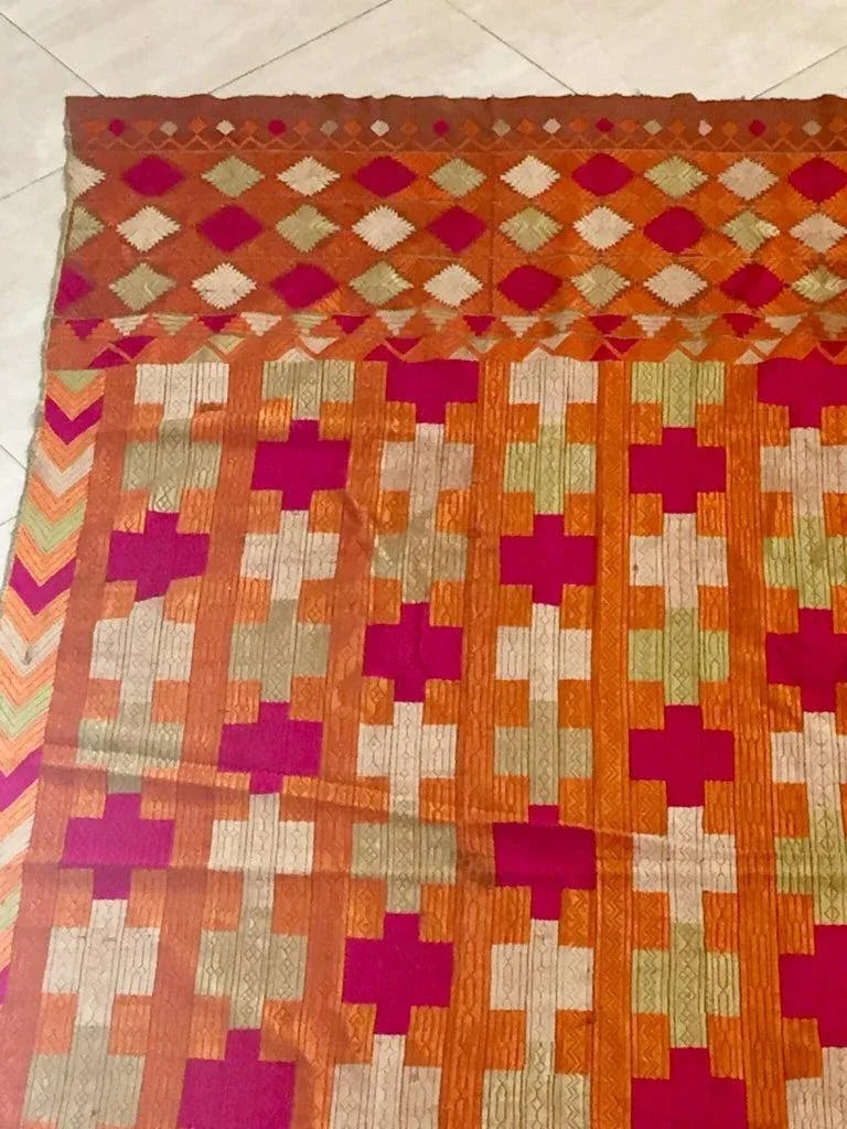 20th Century Phulkari Wedding Shawl, Bright Colors of Silk Embroidery on Cotton - 6
