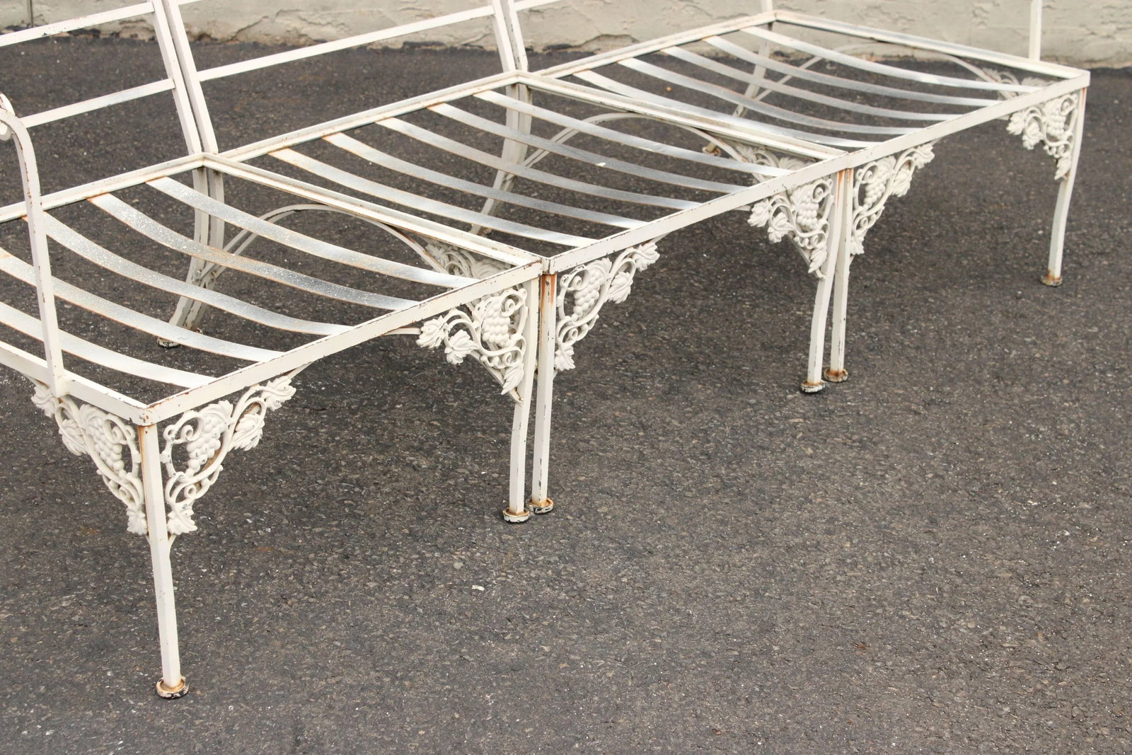 Vintage Quality Wrought Iron Three Piece Outdoor Patio Sofa - 5