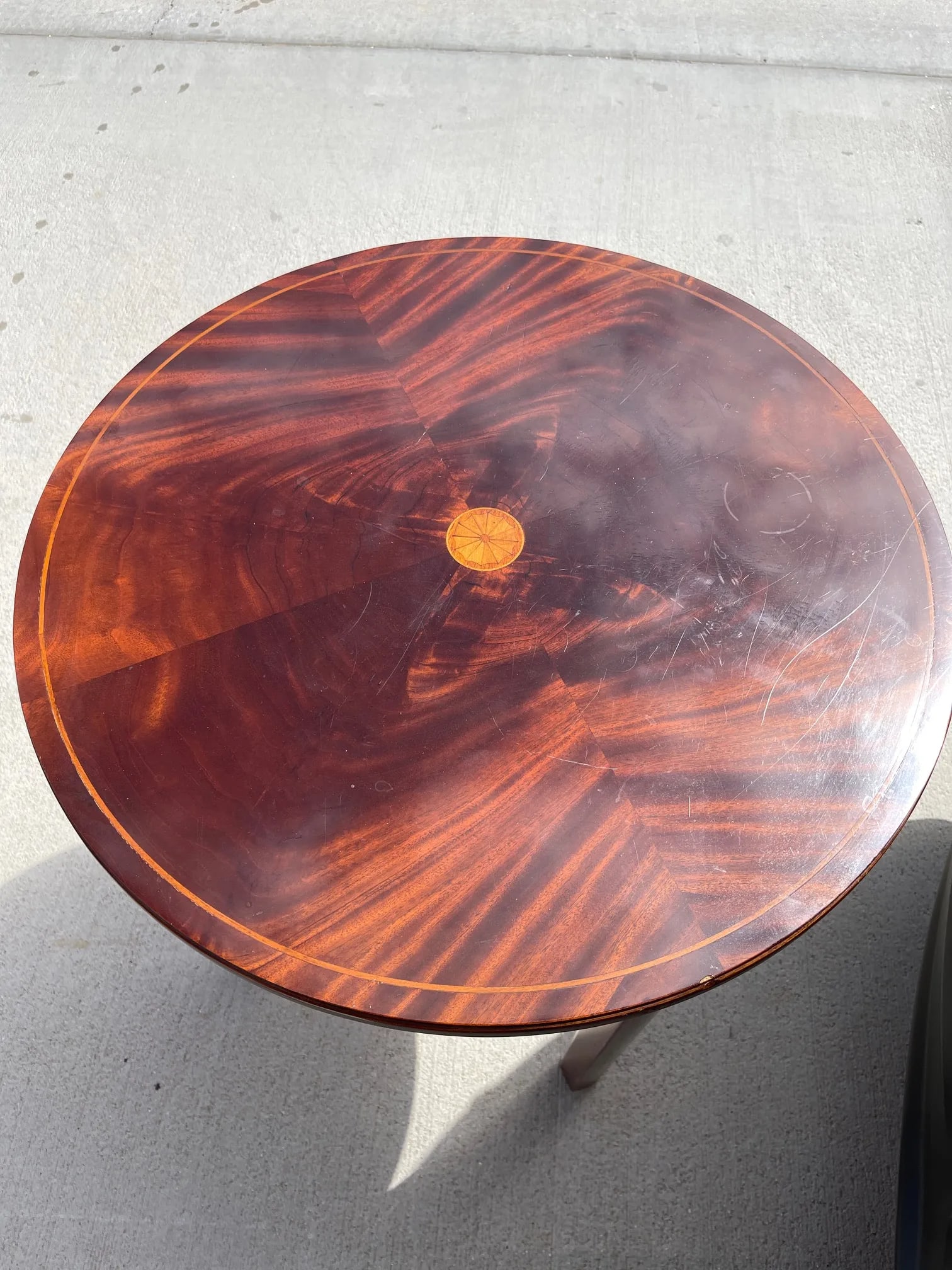 Vintage Round Inlaid Crotch Burl Mahogany Side Table - 6