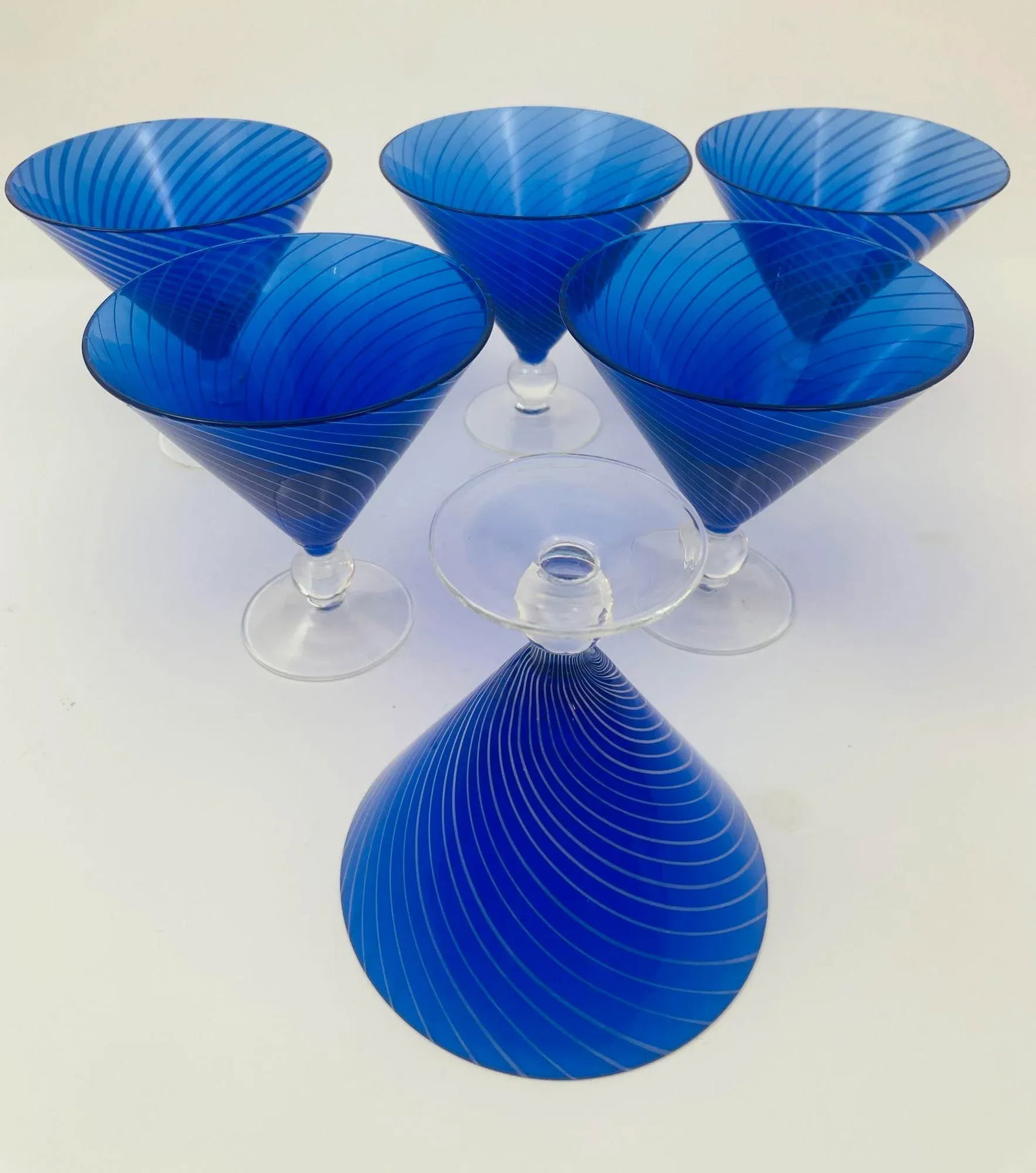 Cobalt Blue Italian Stemmed Martini Glasses Set of 6 Post Modern Barware 1980s - 5