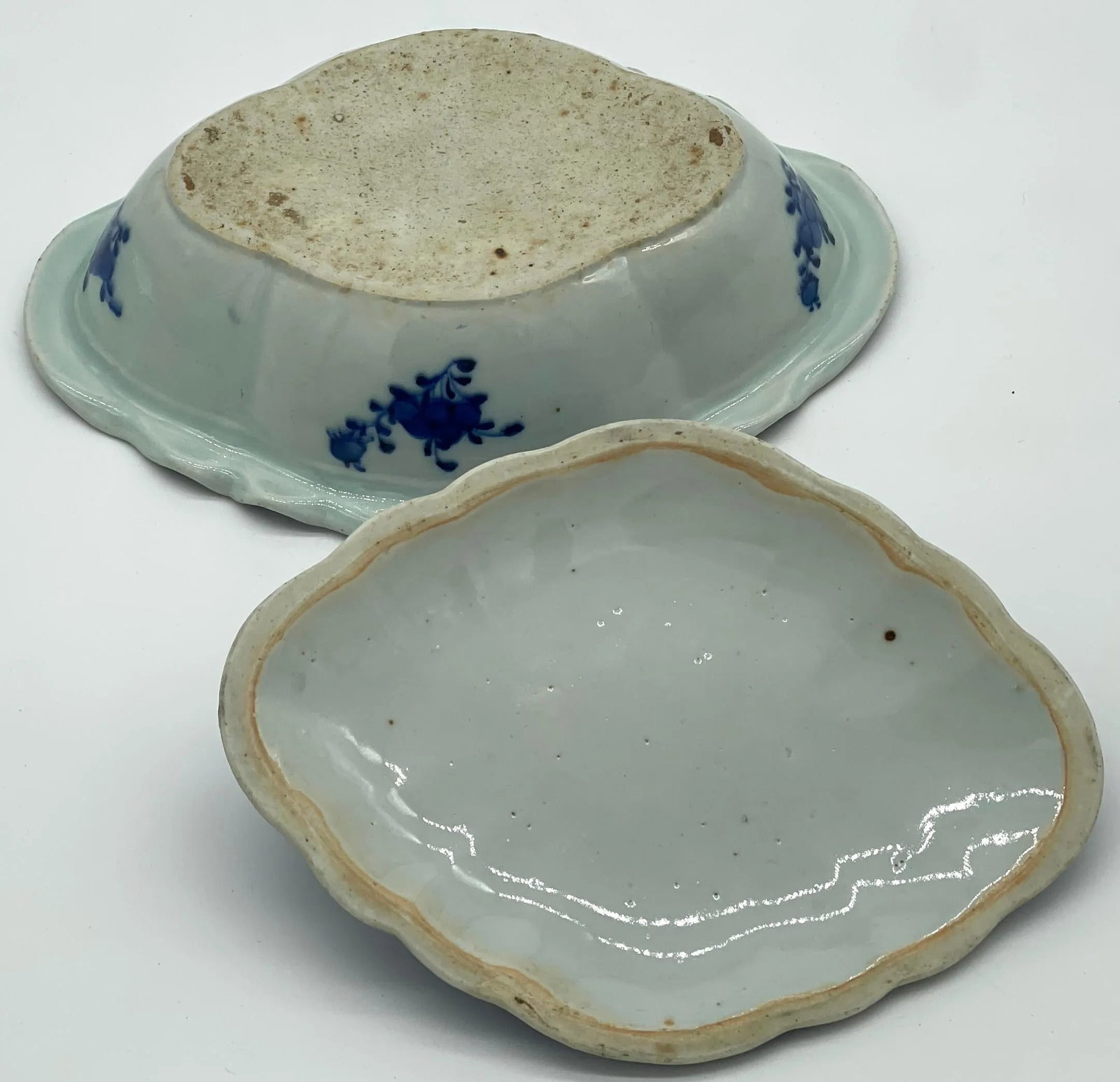 19th Century Chinese Export Diminutive Canton Quatrefoil Tureen Acorn Handle - 3