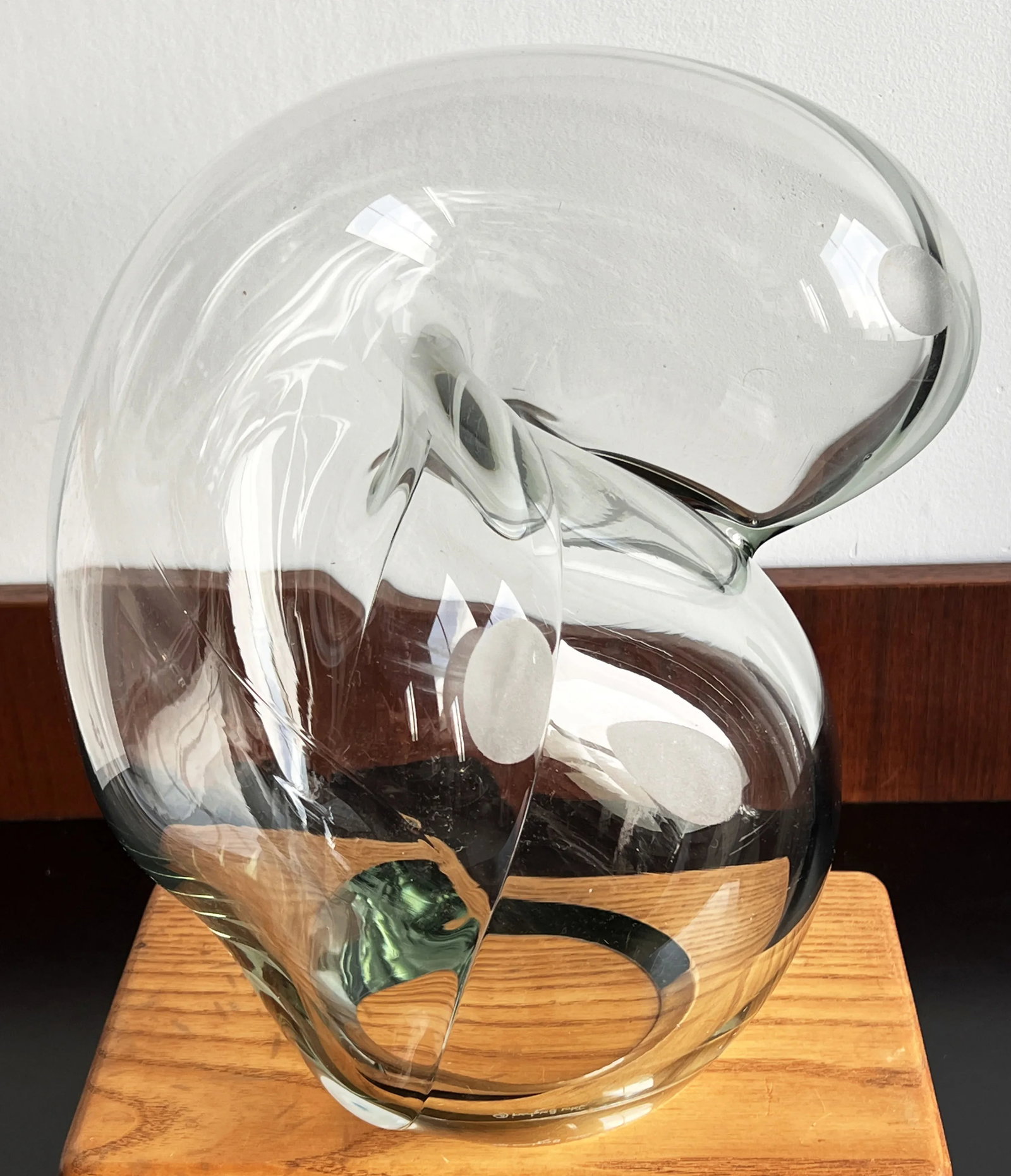 Vintage 1980's John Bingham Biomorphic Blown Glass Sculpture / Sculptural Vase - 8