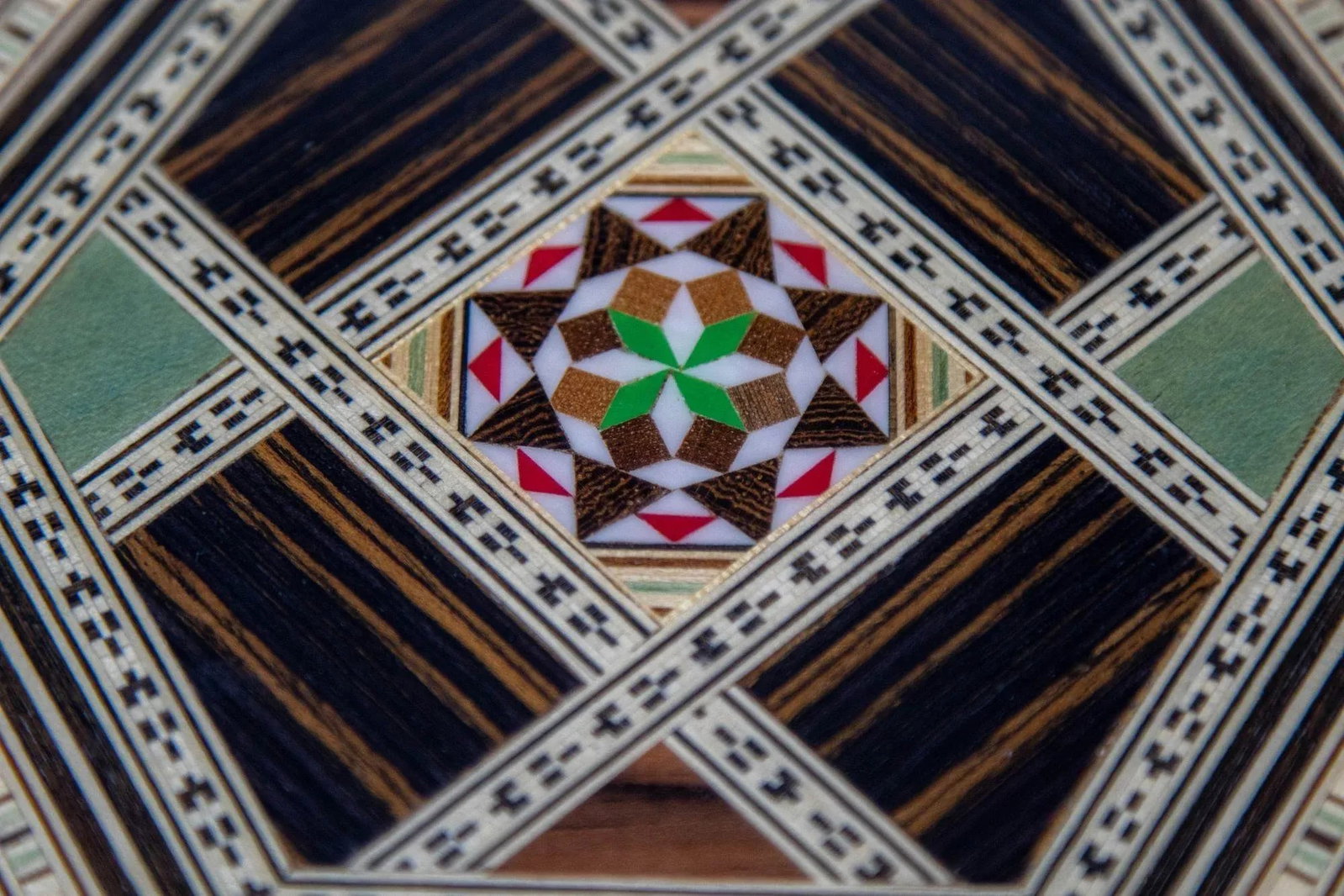 Mosaic Marquetry Moorish Octagonal Footed Music Box Granada Spain 1950 - 8