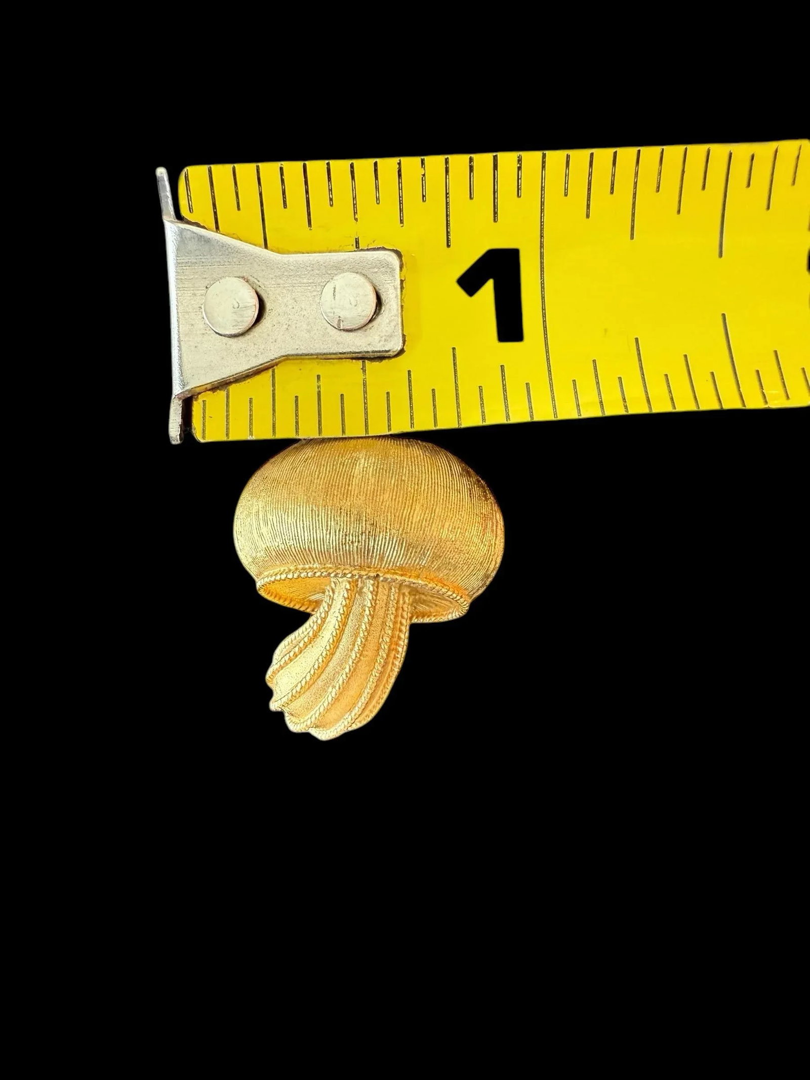 Vintage Trifari Mushroom Brooch Mid 20th Century - 7