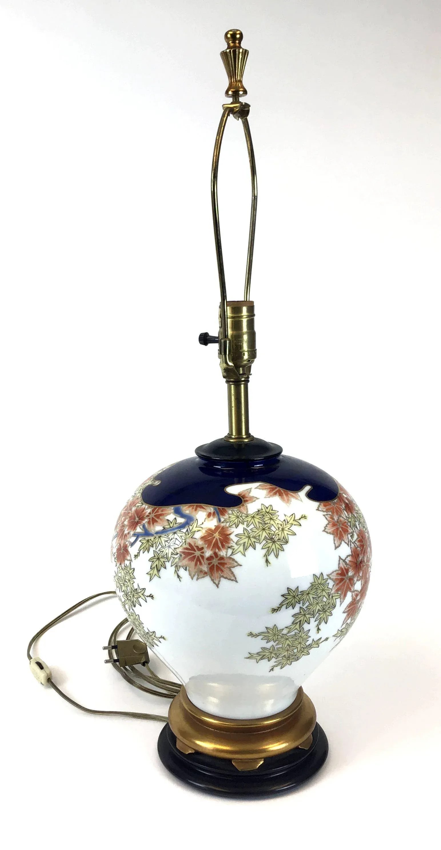 Marbro Japanese Style Porcelain Lamp - 3