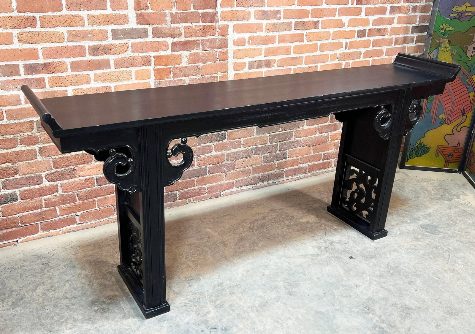 Vintage Black Lacquered Chinese Altar Console Table With Carved Scrollwork - 6