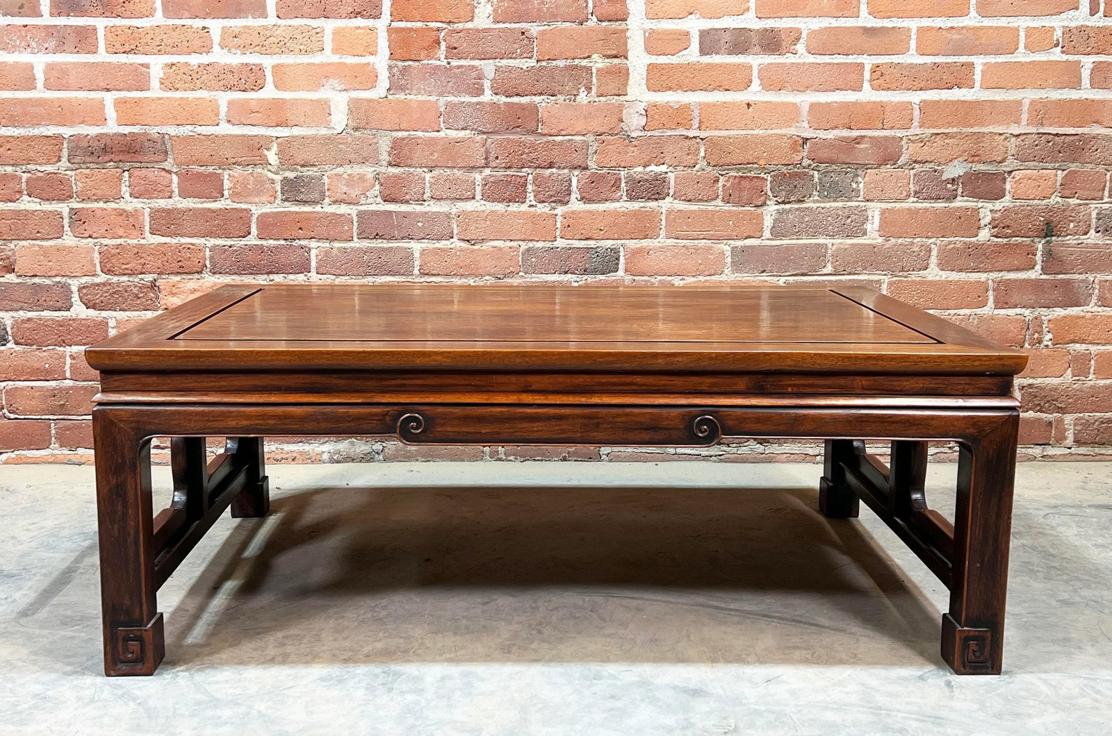 Vintage 1930's Ming Style Burma Padauk Wood Coffee Table With Chinese Scrollwork - 4