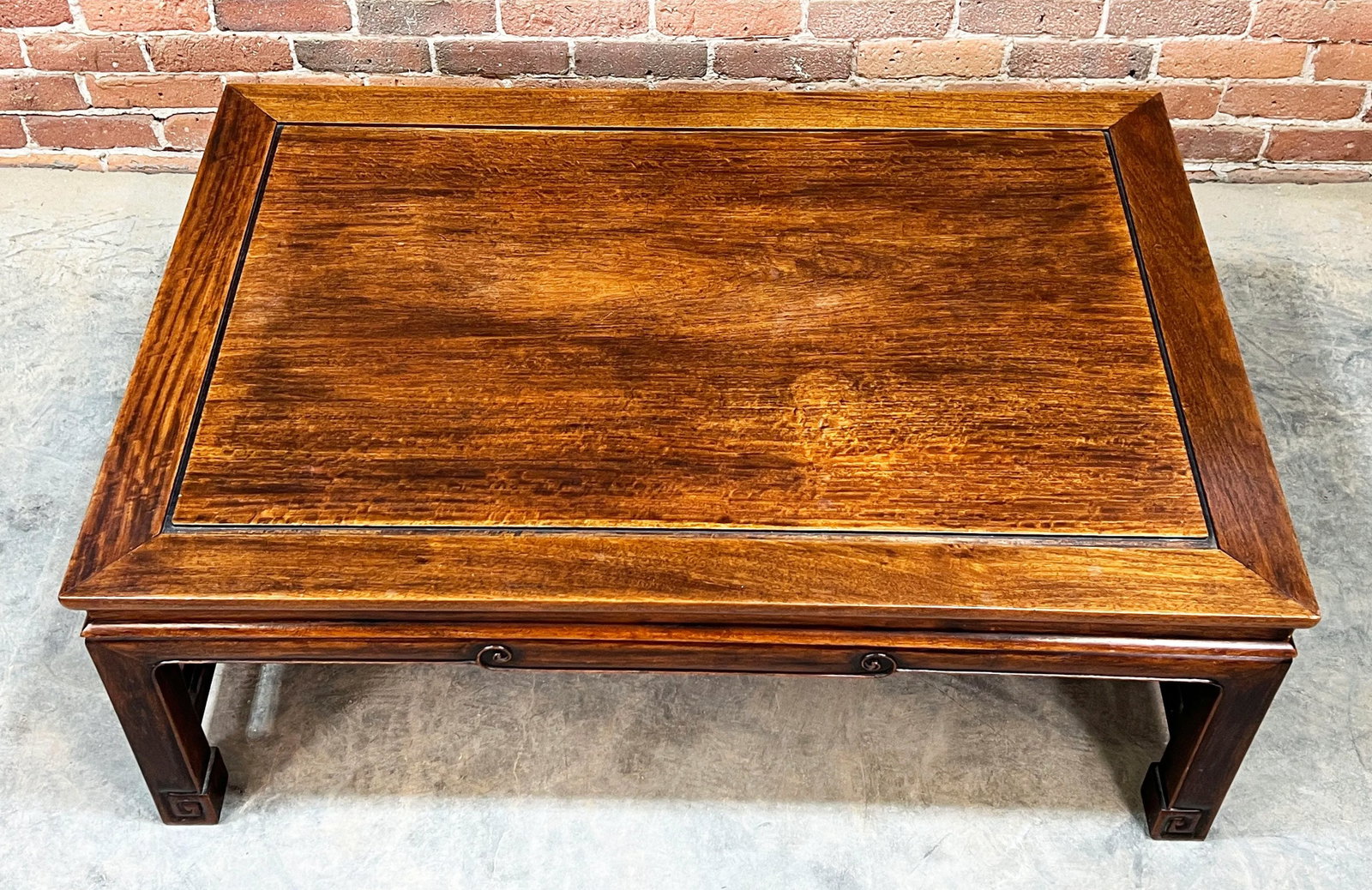 Vintage 1930's Ming Style Burma Padauk Wood Coffee Table With Chinese Scrollwork - 5