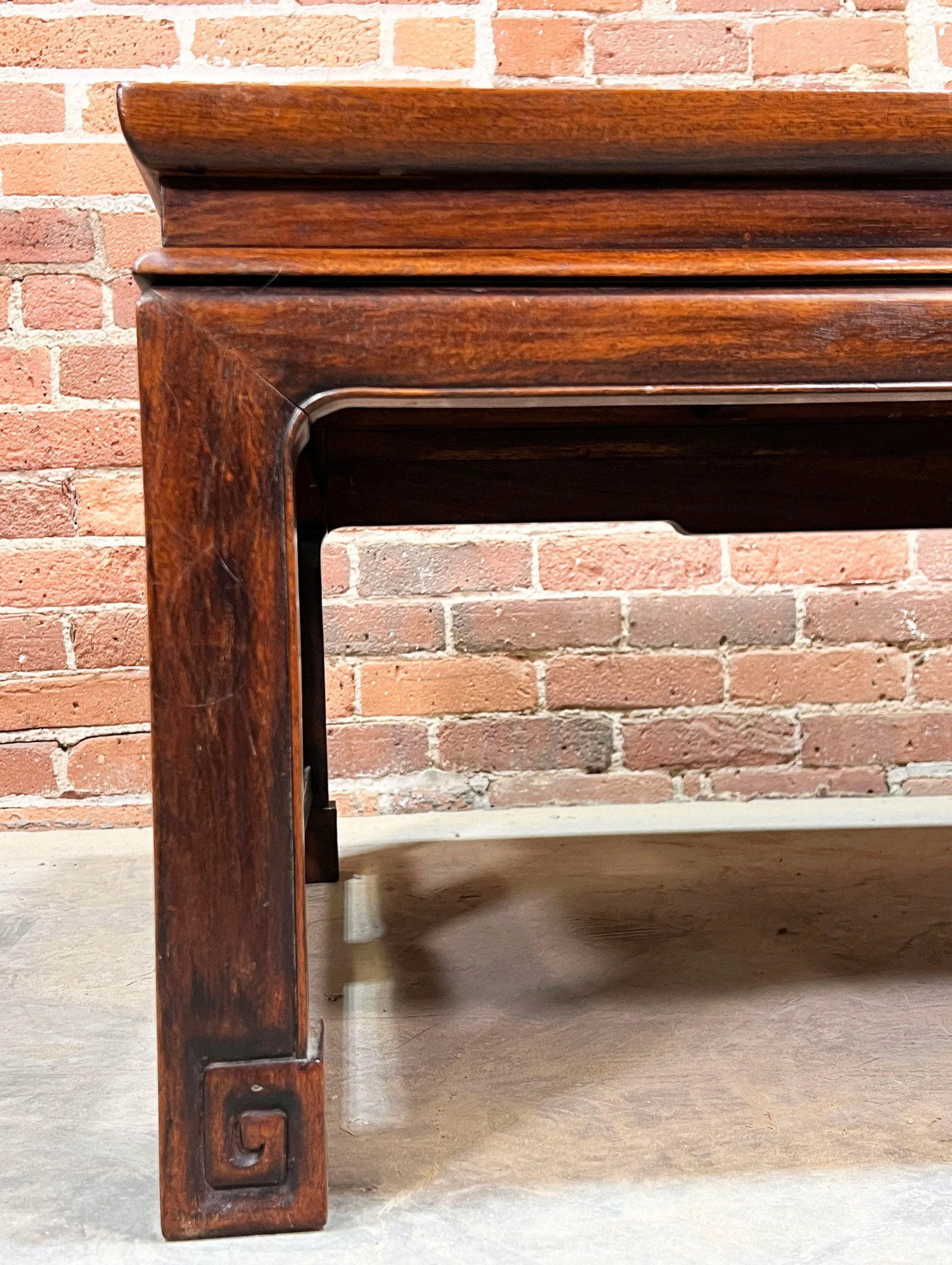 Vintage 1930's Ming Style Burma Padauk Wood Coffee Table With Chinese Scrollwork - 6