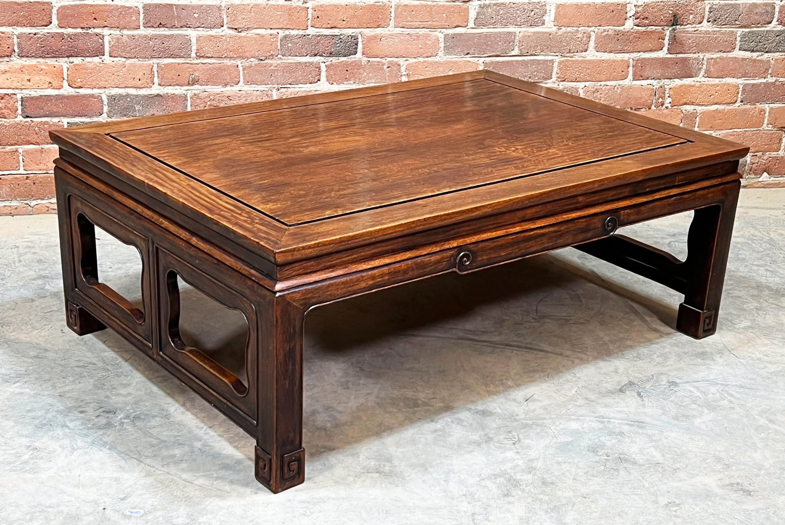 Vintage 1930's Ming Style Burma Padauk Wood Coffee Table With Chinese Scrollwork - 9