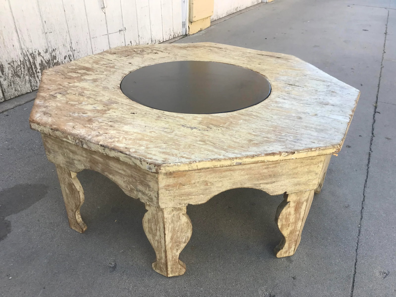 Distressed Moroccan-Style Painted Wood Octagonal Coffee Table With Removable Black Slate Insert - 4