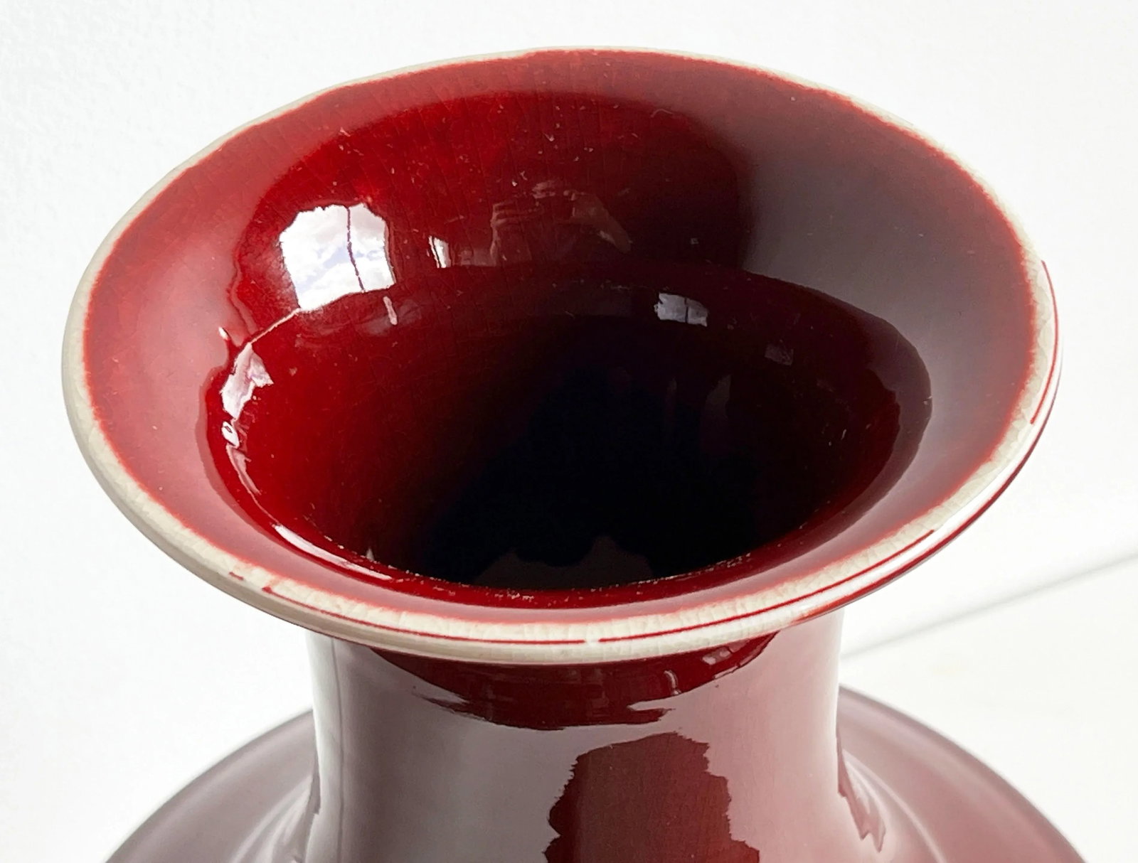 Early 20th C. Sang De Boeuf Oxblood Glazed Chinese Vase - 3