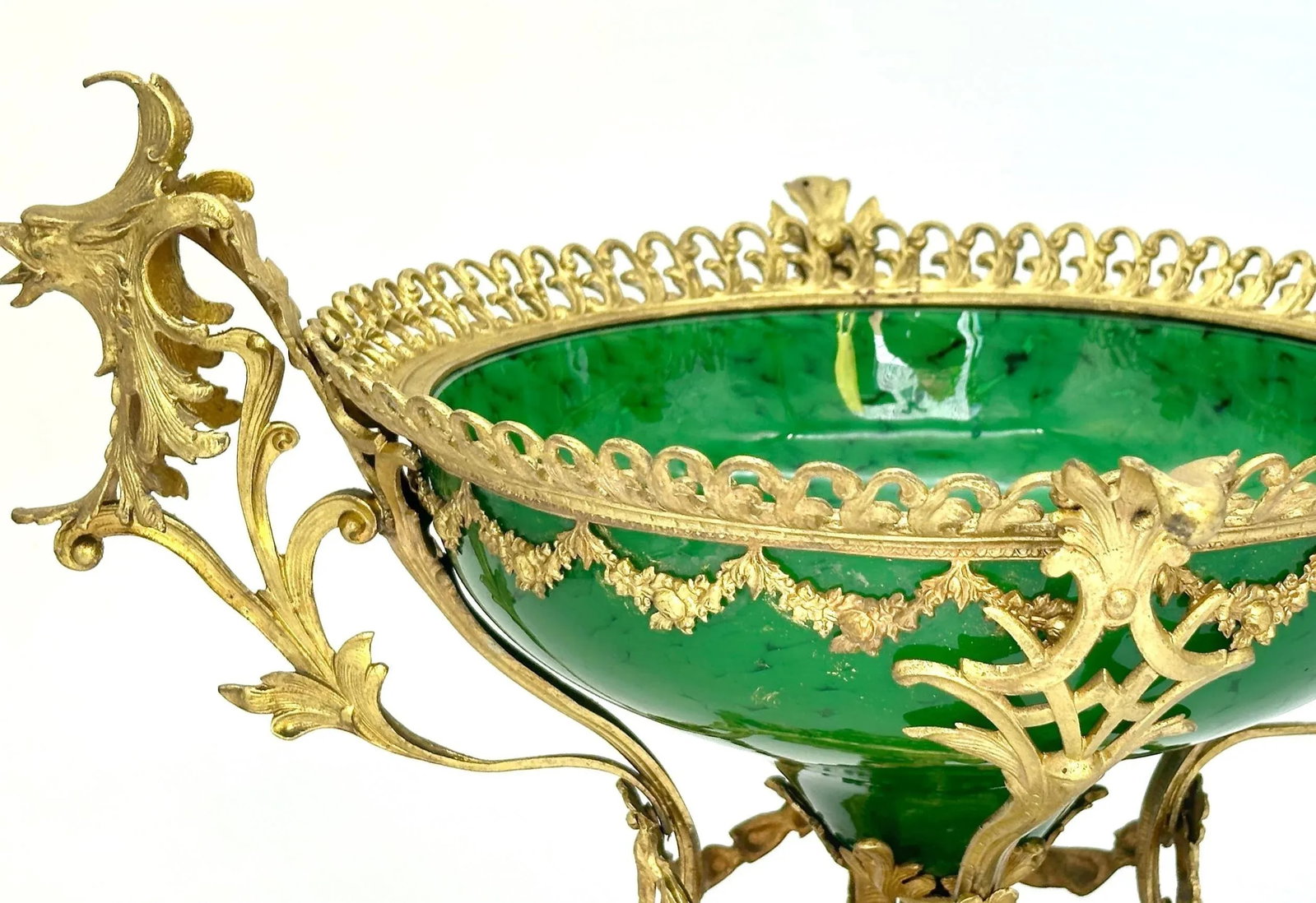 Belle Époque Ormolu-Mounted Loetz Style Art Glass Centerpiece, circa 1890 - 4