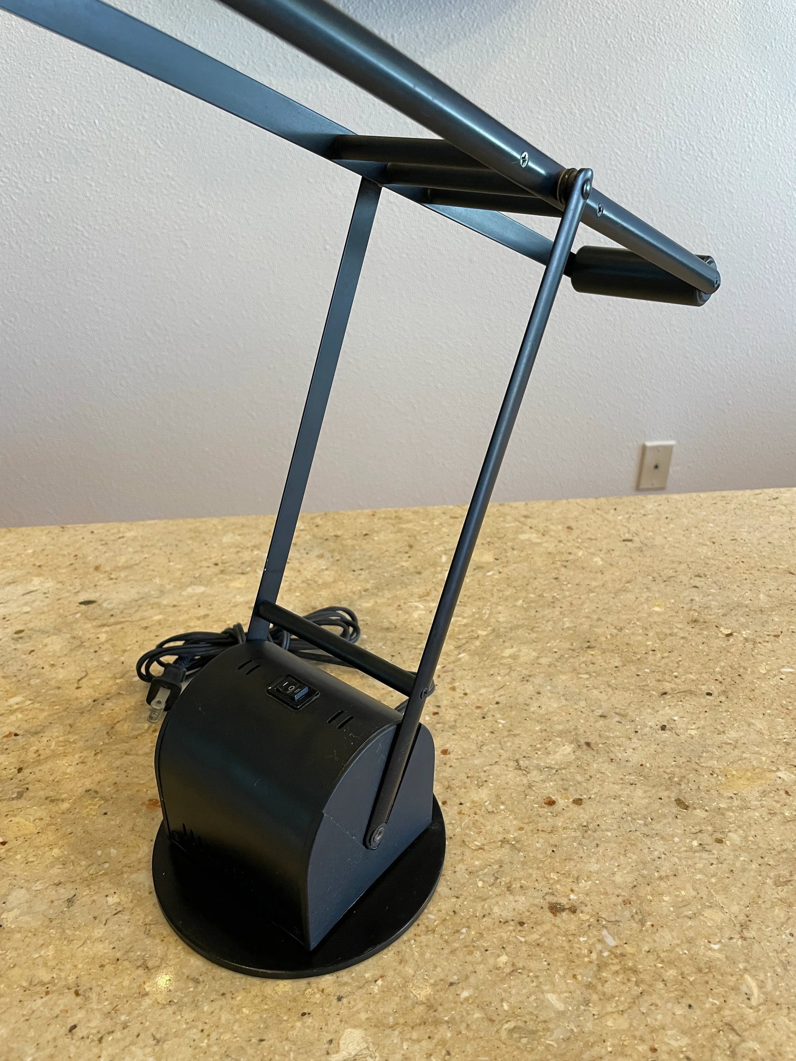 1980s Postmodern Black Cantilever Task Lamp by Lite Source Inc. - 7