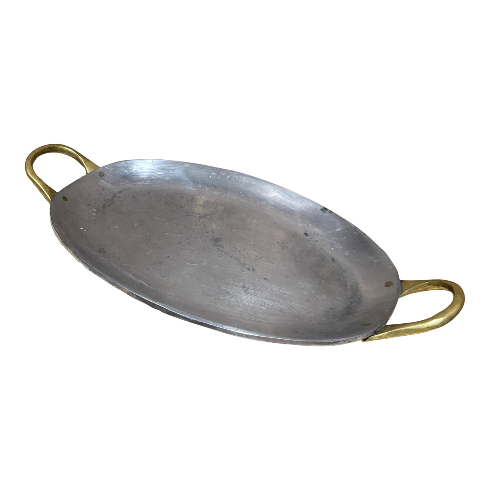David Marshall Aluminum Brass Serving Platter Mid Century Modern: For your consideration, a vintage serving platter designed attributed by David Marshall. Unmarked. Constructed with aluminum (oval plate) and brass (handles). Mid-century modern clean design. Dimensio