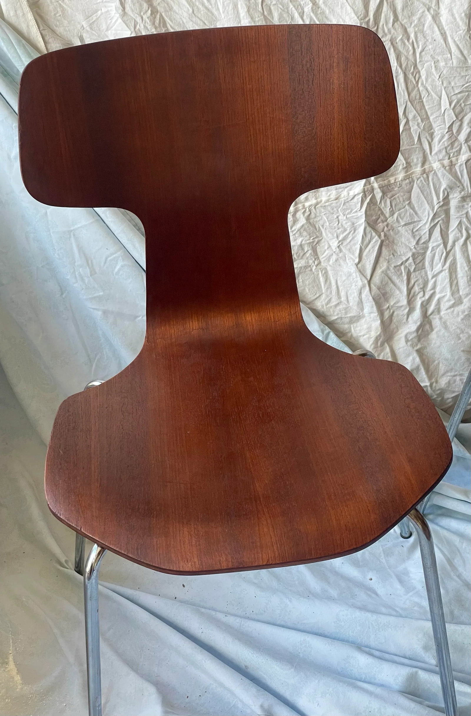 Fritz Hansen Denmark 1974 Plywood Hammer Stackable Chairs Set of 2 Refinished - 8