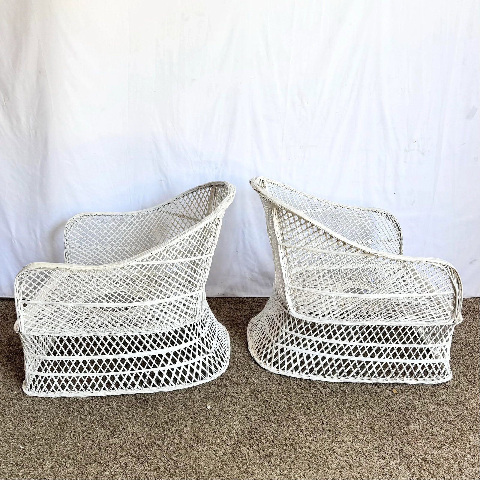Mid Century Modern Spun Fiberglass Lounge Chairs With Ottomans - 4 Pieces - 9