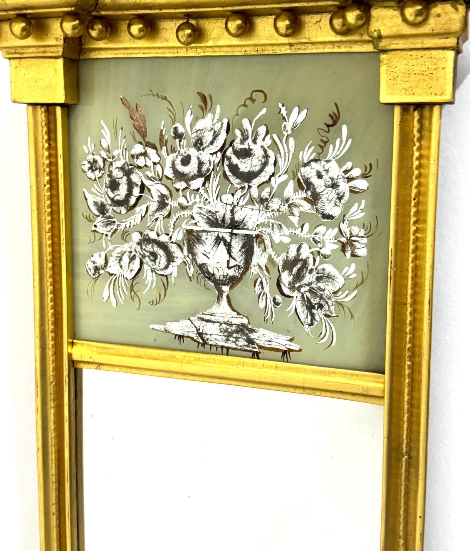 American Federal Églomisé and Giltwood Trapezoidal Pier Mirror - 8