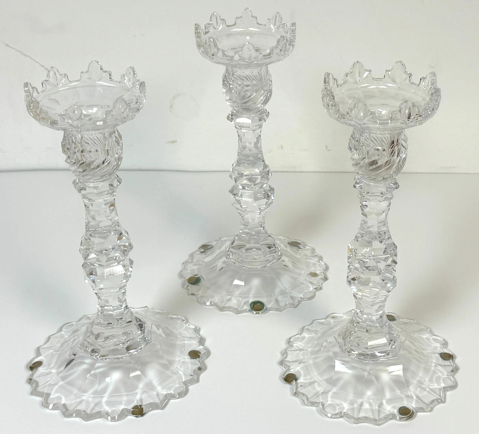 Rare Set of Four Georgian Irish Cut Glass Pagoda Candlesticks, Circa 1810 - 8