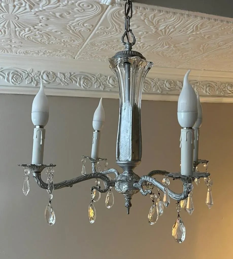 Mid-Century Chrome Tone 4 Light Tone Chandelier With Crystals - 7