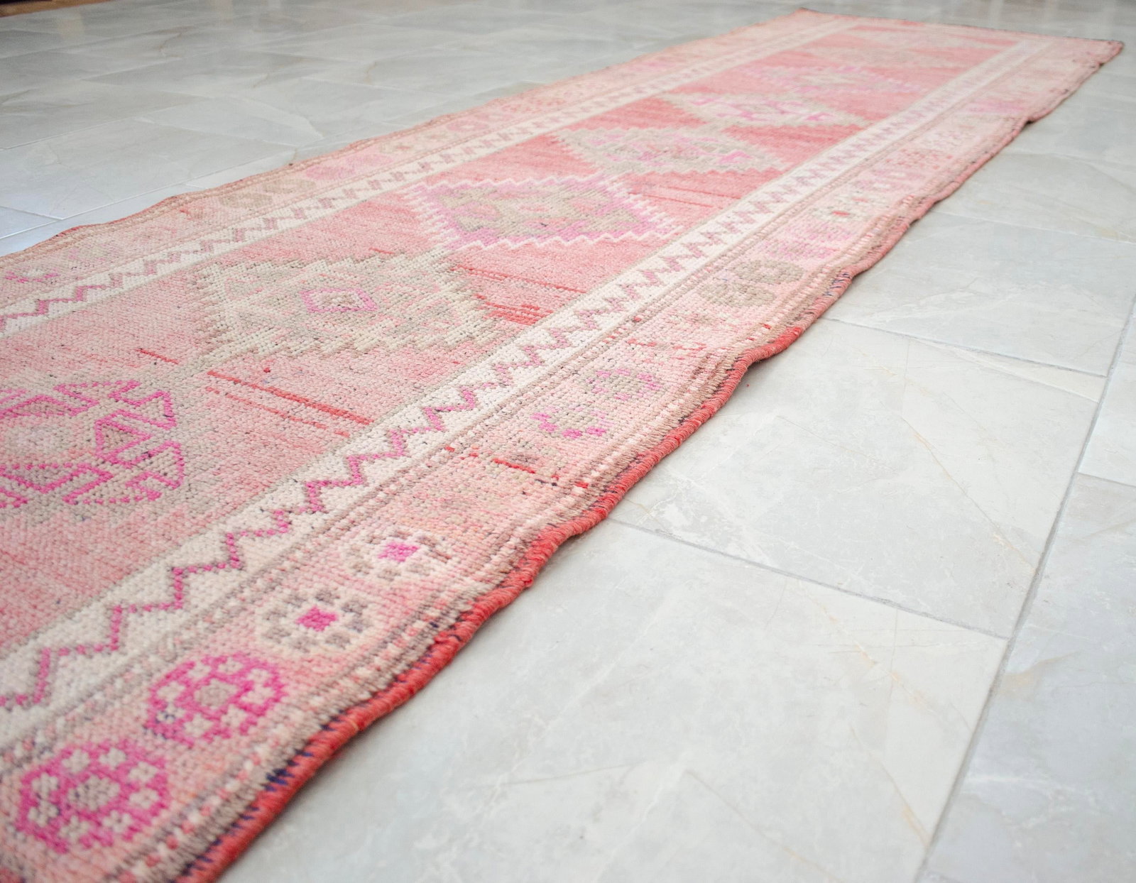 1970s Pink Kurdish Herki Hand-Knotted Distressed Runner - 16