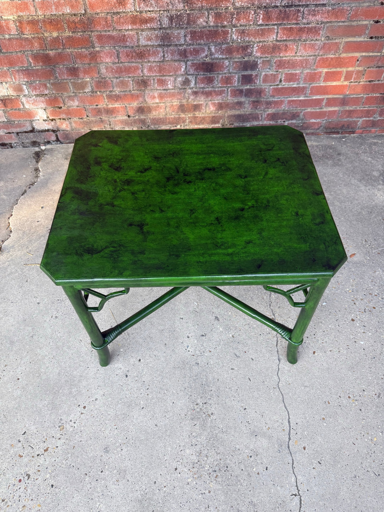 Vintage Mid Century Rattan Side Table With Deep Verdant Lacquer Finish - Newly Painted - 3