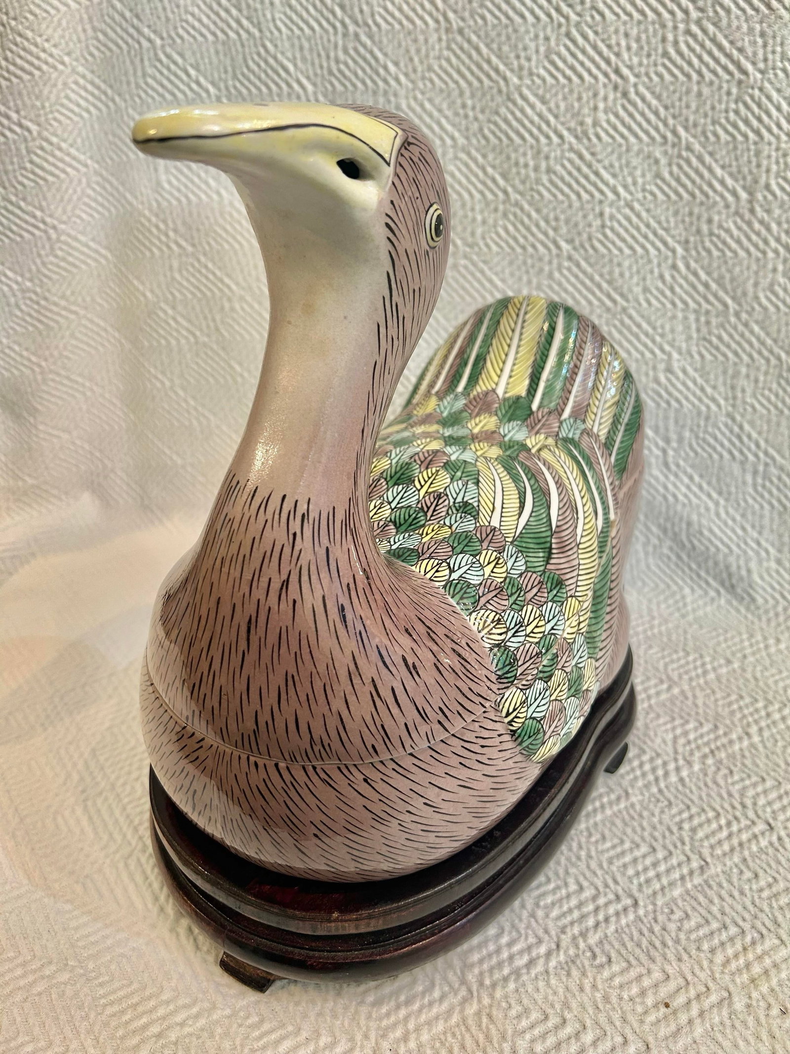Mid 20th Century Chinoiserie Duck or Goose Tureen on Carved Wood Stand - 5
