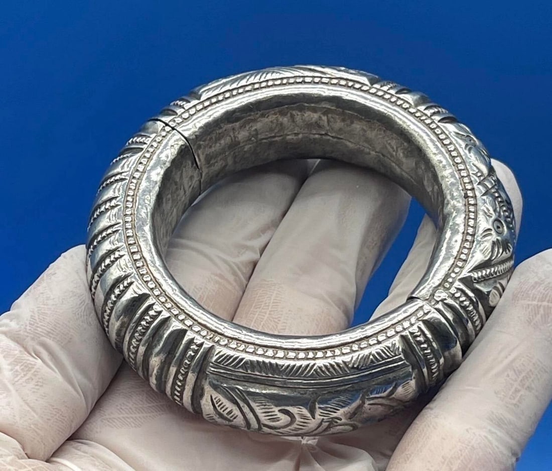 Antique Indian Rajasthan Sterling Silver Hinged Bangle Bracelet - 6