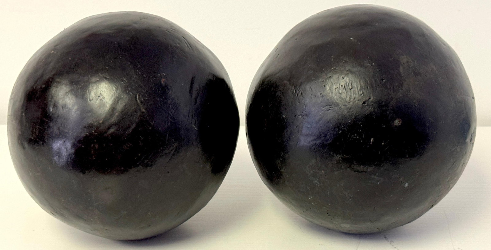 Pair of Modern Artisan Bronze Garden 8" Balls/Spheres, Late 20th Century - 12