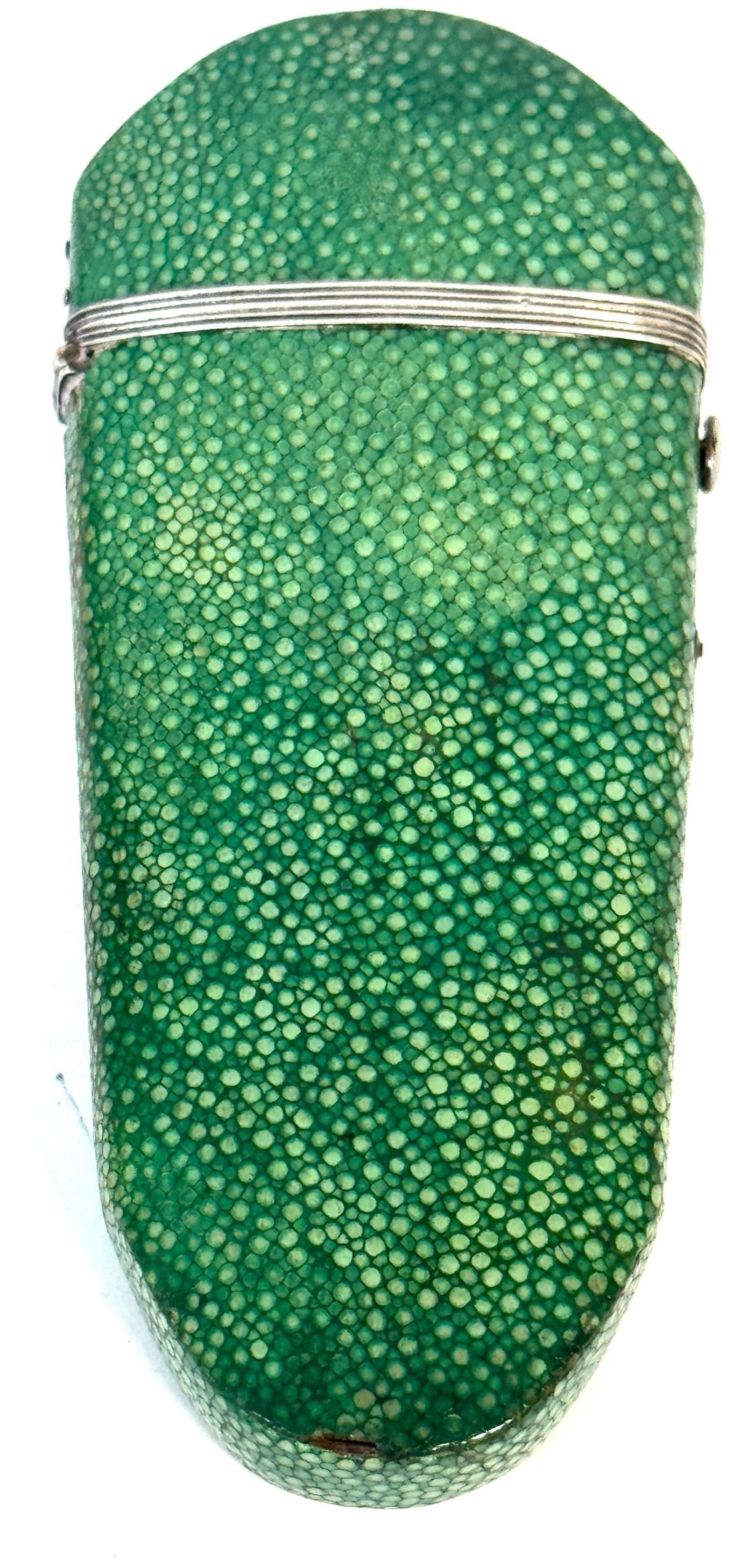 18th Century Green Shagreen and Silver Eyeglass Case with Monogram - 2